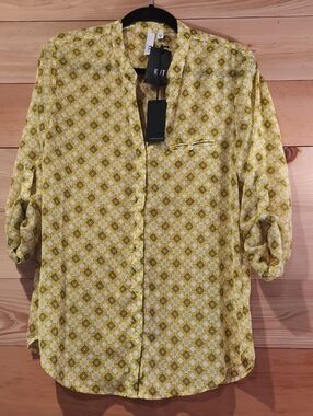 Kut from the Kloth Yellow and Lime Tile-Pattern Blouse